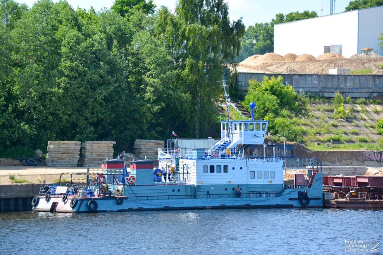 Окский 8 судно