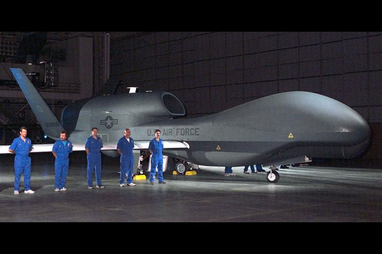Беспилотник RQ-4b Global Hawk