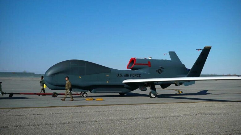 Rq 4 global hawk беспилотник