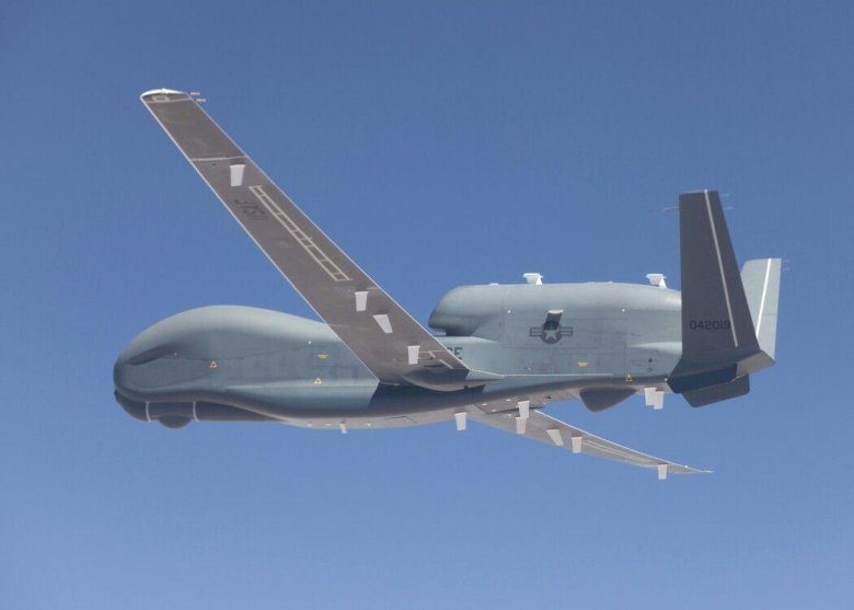 Rq 4 global hawk беспилотник
