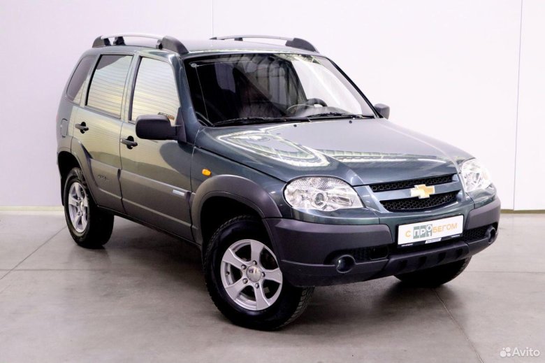 Нива Шевроле 2010 года