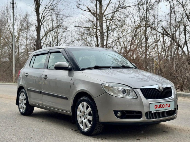 Шкода фабия 1.2 2008