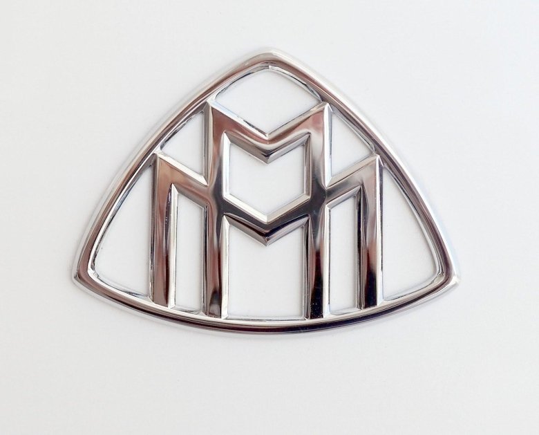 Майбах значок