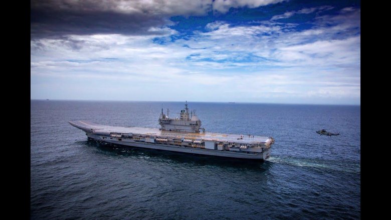 Индийский авианосец Викрант
