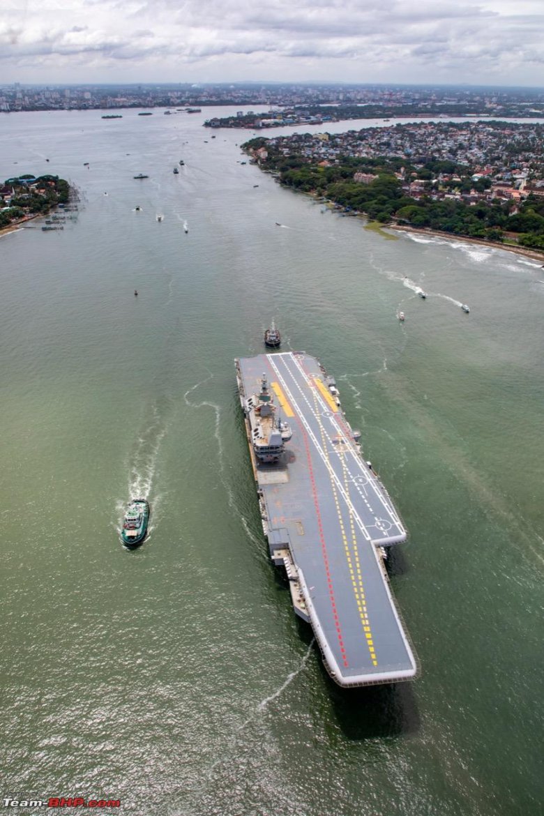 Индийский авианосец Vikrant