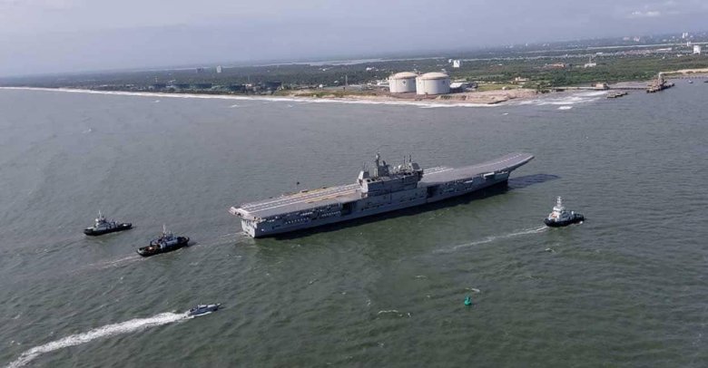 Индийский авианосец викрант