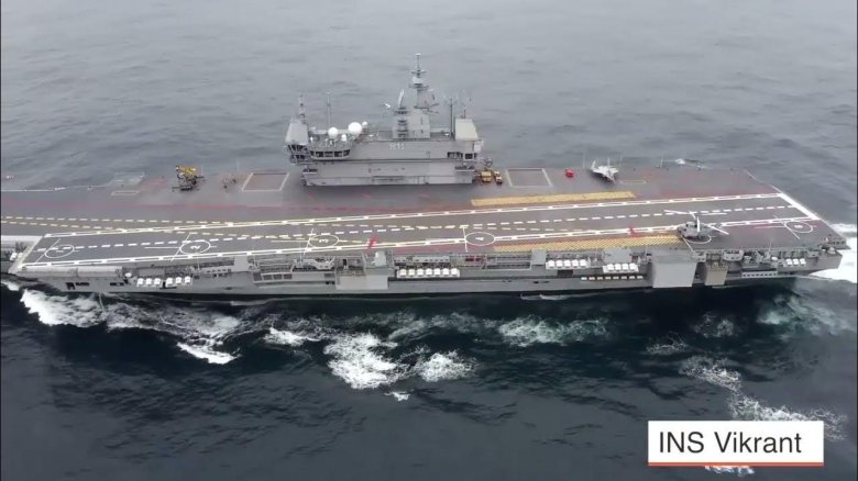 Авианосец Индии