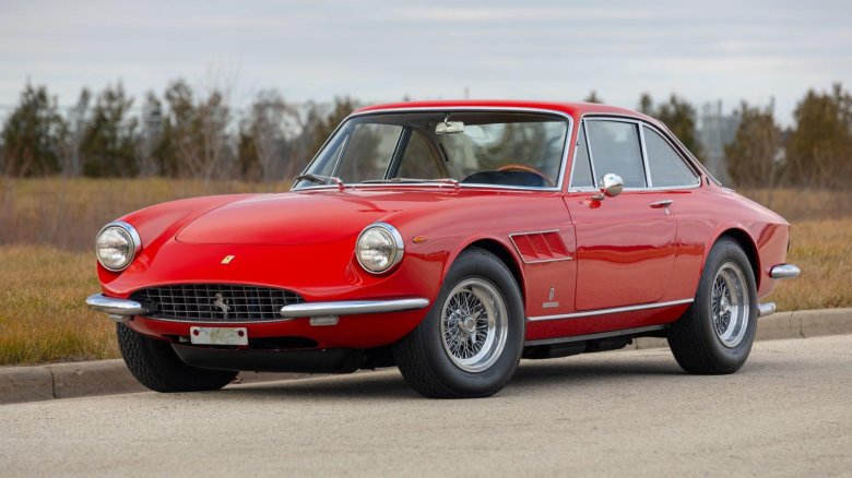 1966 ferrari 330 gran turismo coupe pininfarina.