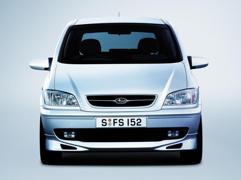 Субару Травик