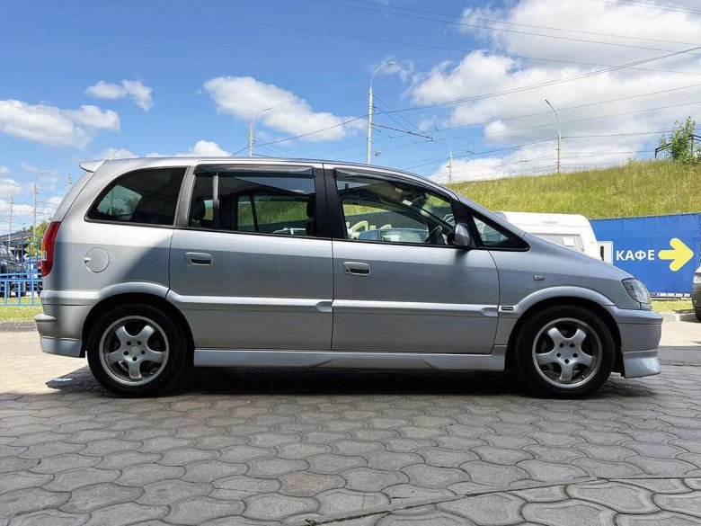 Опель зафира опс 2004