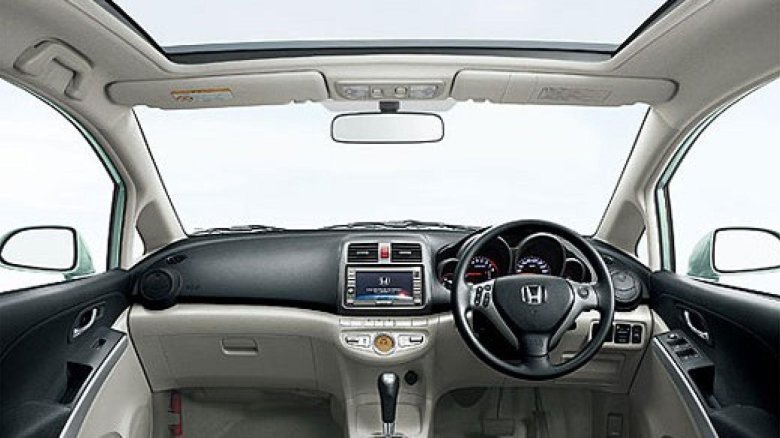Honda Airwave 2010 салон