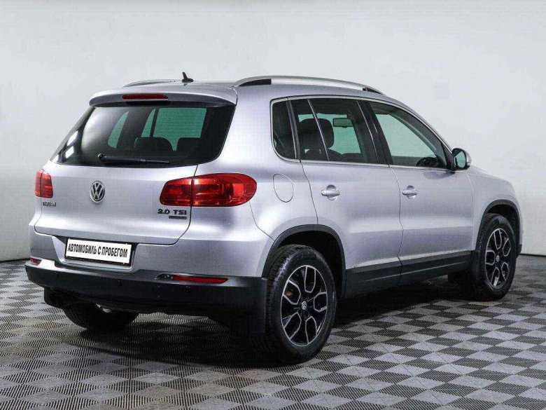 Тигуан 2012 2.0 tsi
