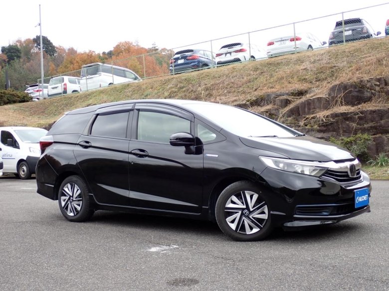 Honda shuttle hybrid 2016