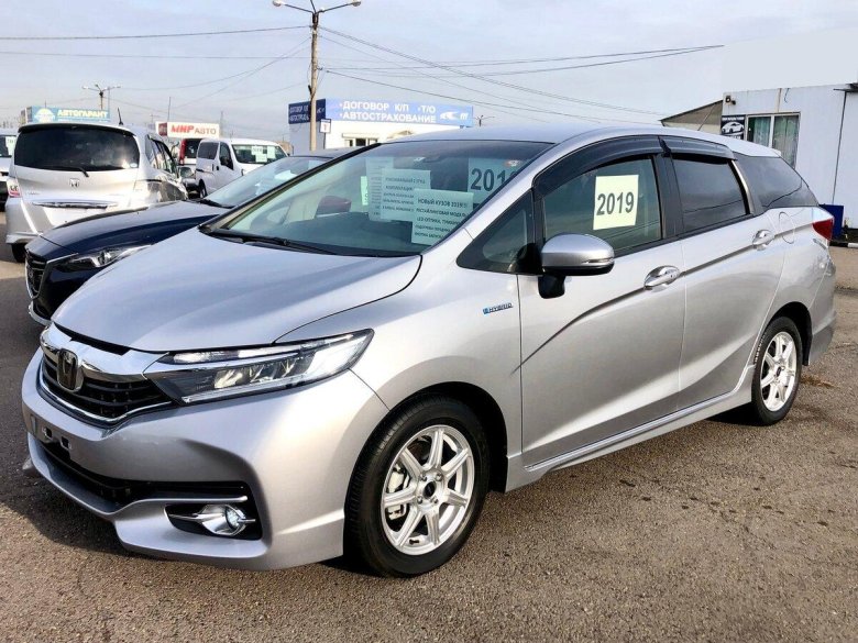 Хонда шаттл гибрид 2016