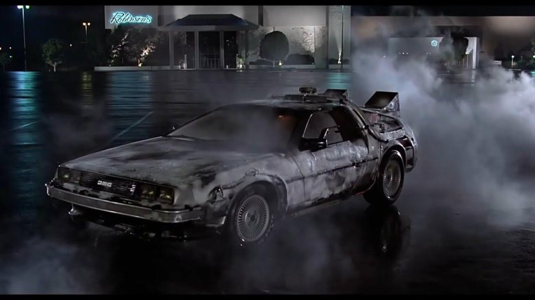 DELOREAN DMC-12 машина времени