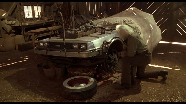 Назад в будущее 3 ДЕЛОРЕАН