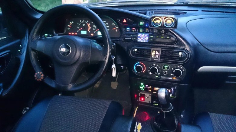 Chevrolet Niva салон