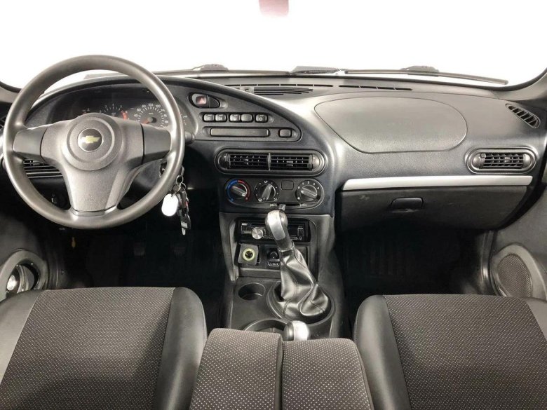 Нива шевроле салон