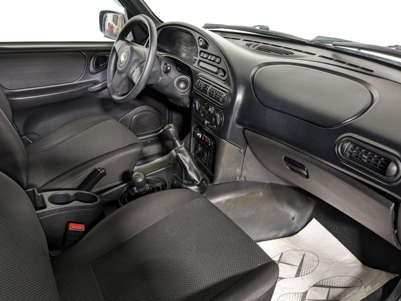 Нива шевроле 2008 салон