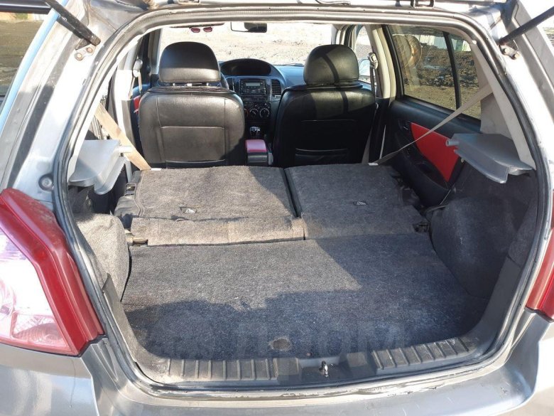 Suzuki liana 2005 багажник