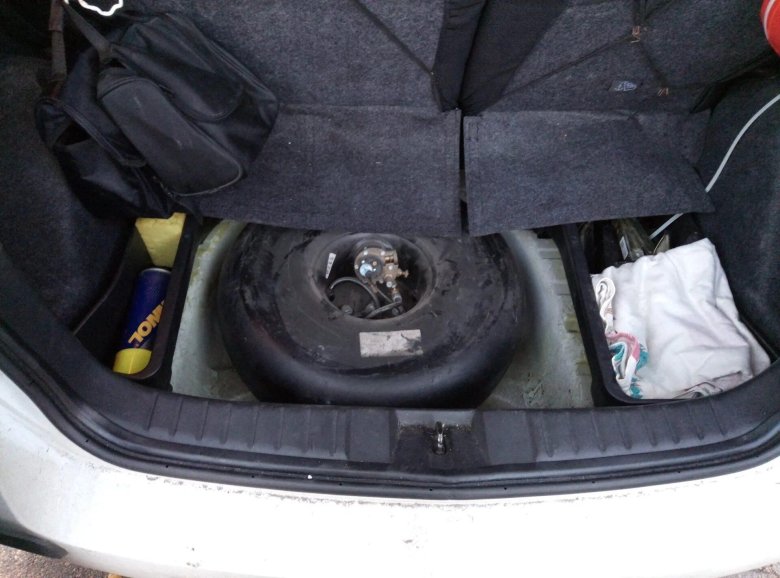 Geely MK Cross 1.5 багажник