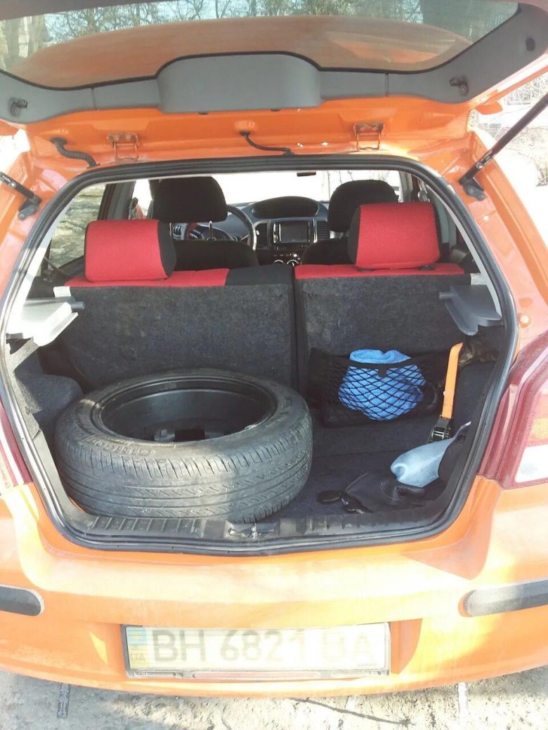 Geely MK Cross багажник