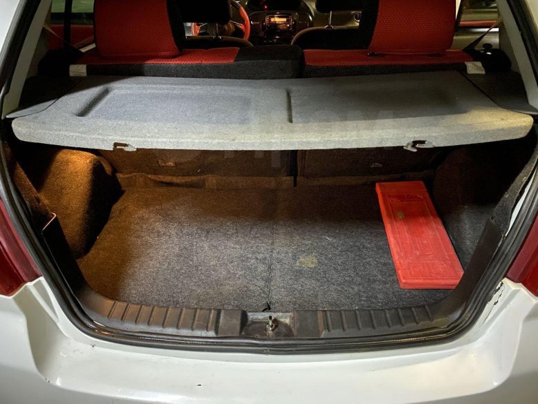 Полка багажника Geely MK Cross