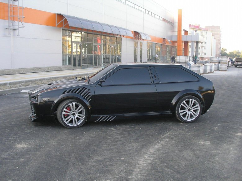 ВАЗ 2108 чёрная акула