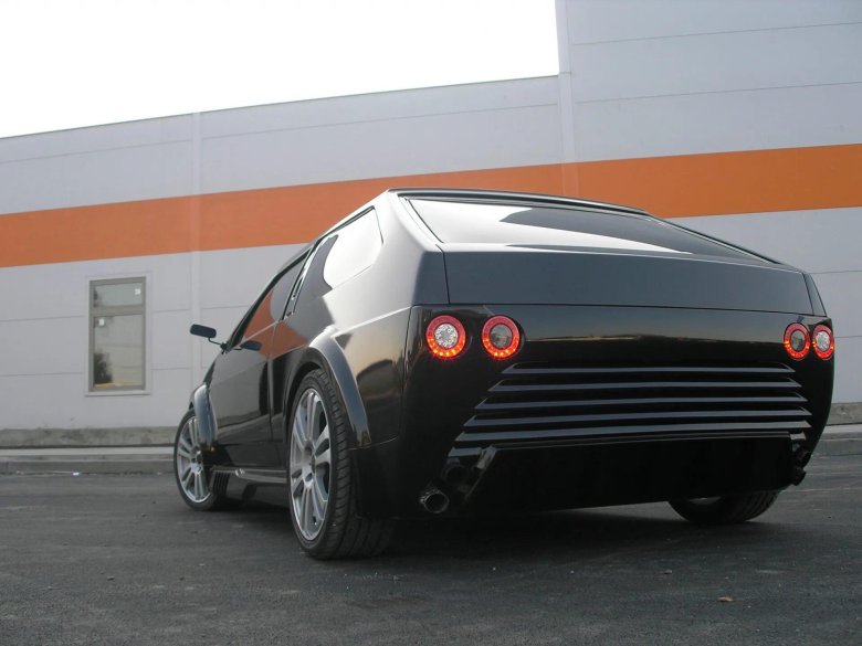 ВАЗ 2108 чёрная акула