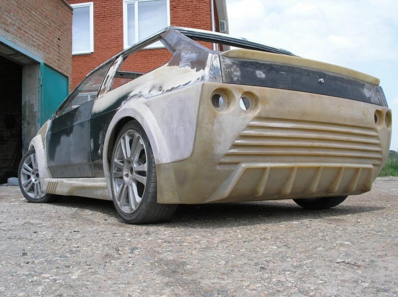 ВАЗ 2108 чёрная акула