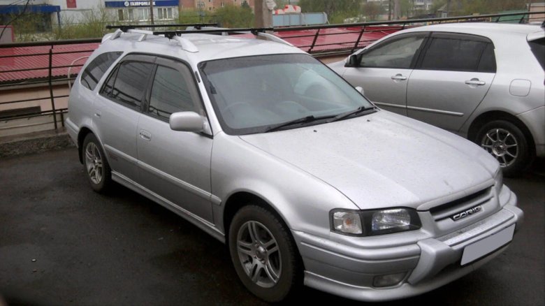 Toyota Sprinter Carib ae110