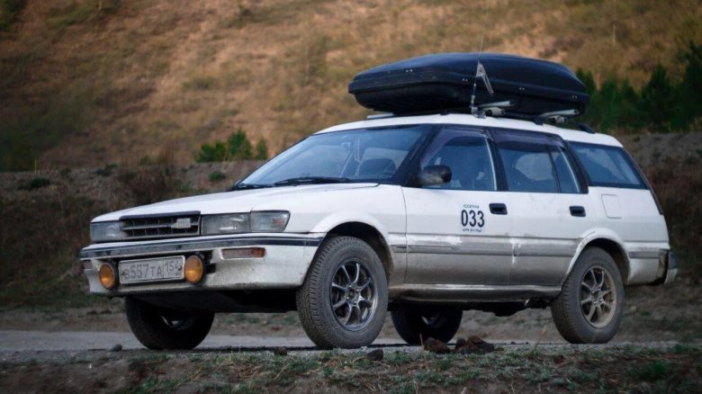 Toyota Sprinter Carib 95