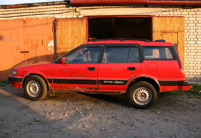 Тойота Спринтер Кариб 1 поколение