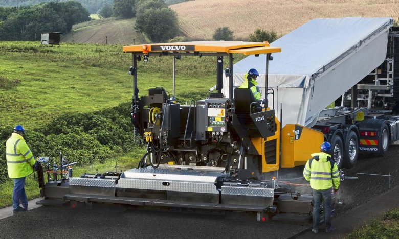 Вольво асфальт укладчик