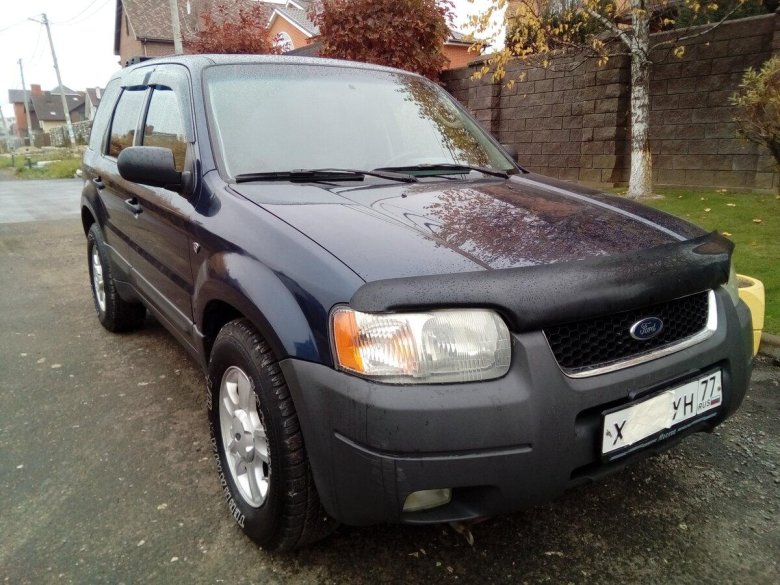 Форд Эскейп 2003 года