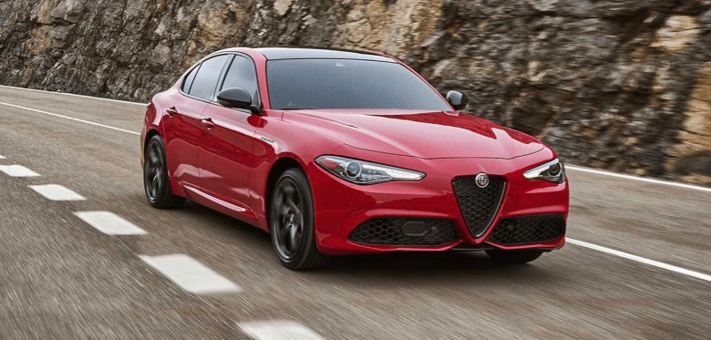 Alfa romeo giulia квадрифолио
