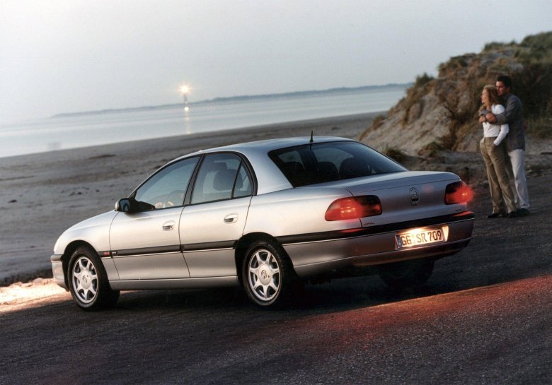 Опель Омега кабриолет