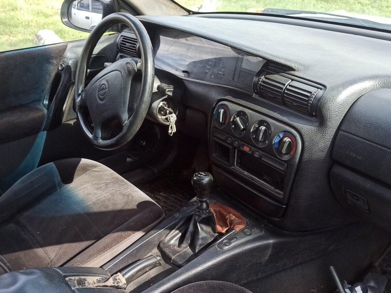 Опель омега 1994г