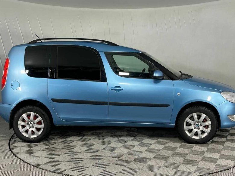 Шкода roomster 2008