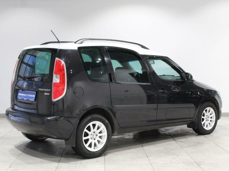 Skoda Roomster 2011 черная