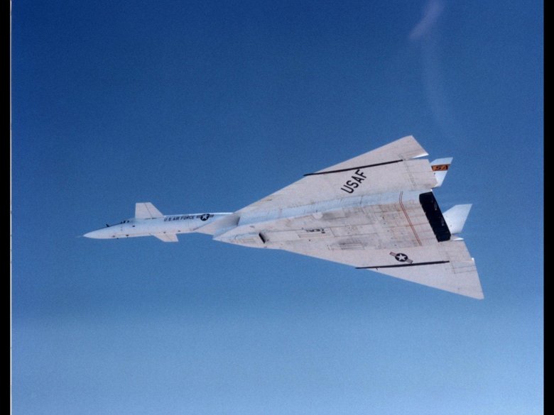 Самолет XB-70 Valkyrie