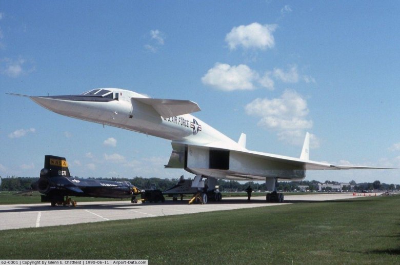 XB 70 Валькирия