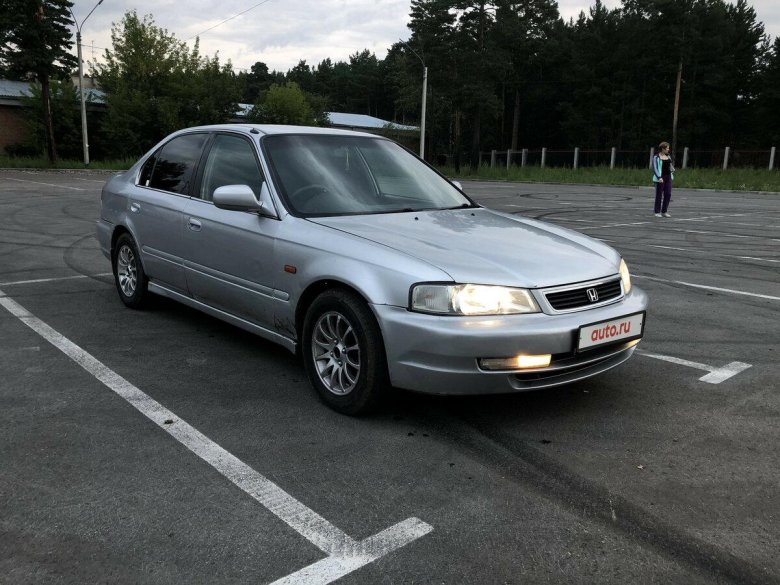 Хонда Домани 2000