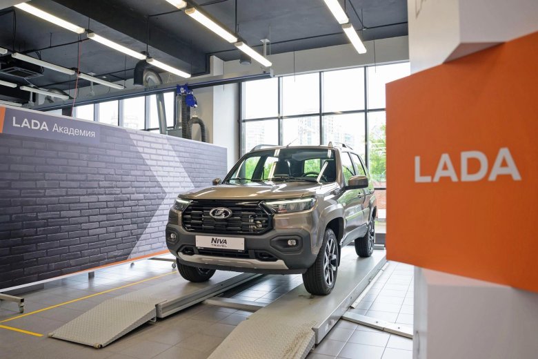 Ваз lada niva travel