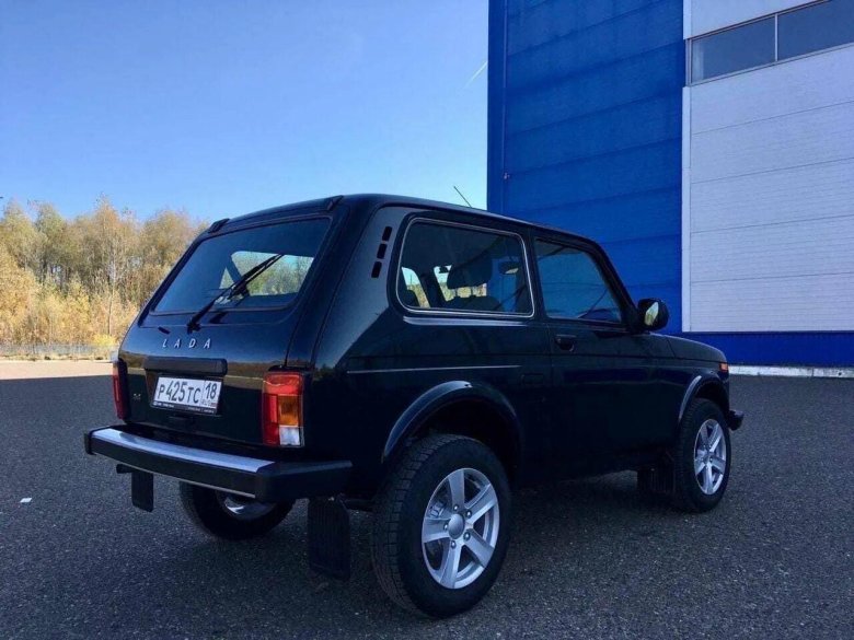 Лада Нива 212140