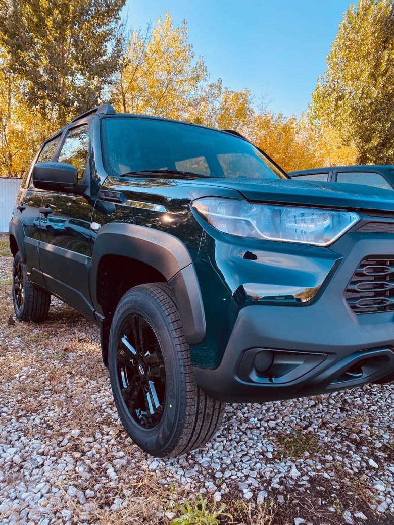 Лада нива тревел