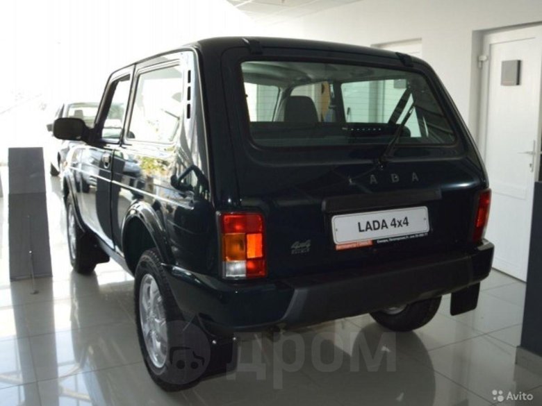 Нива Урбан цвет Несси