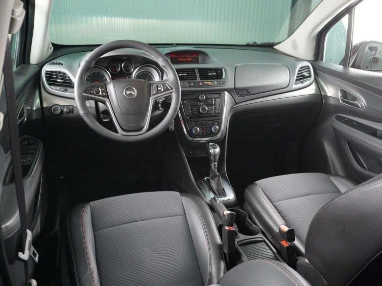 Опель мокка 2012 комплектации