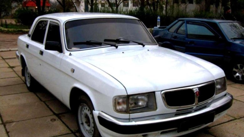 ГАЗ-3110 седан
