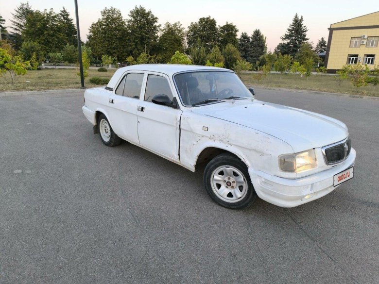 Волга газ 3110 белая